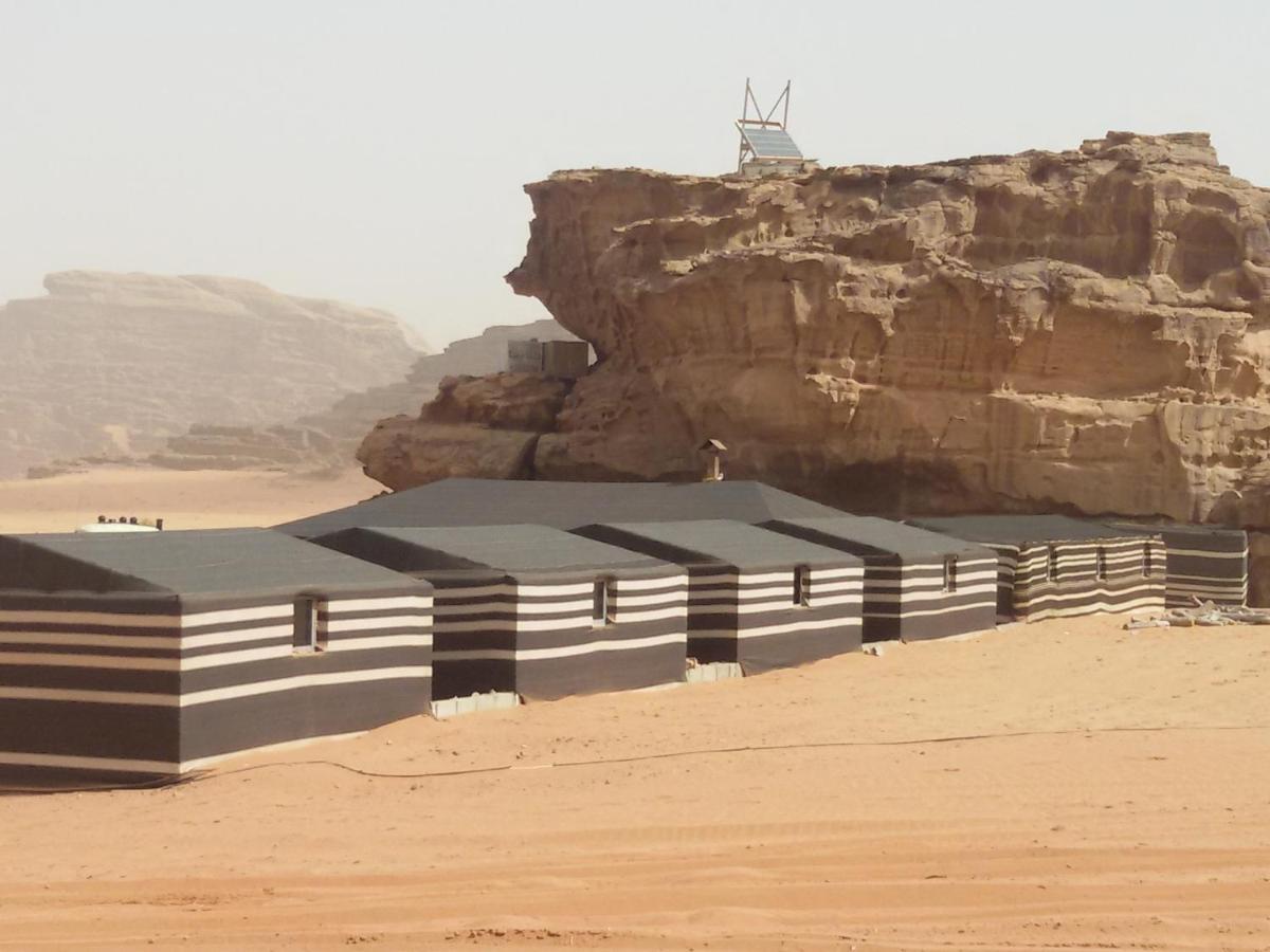Hotel Bedouin Stylelife Camp Wadi Rum Exterior foto