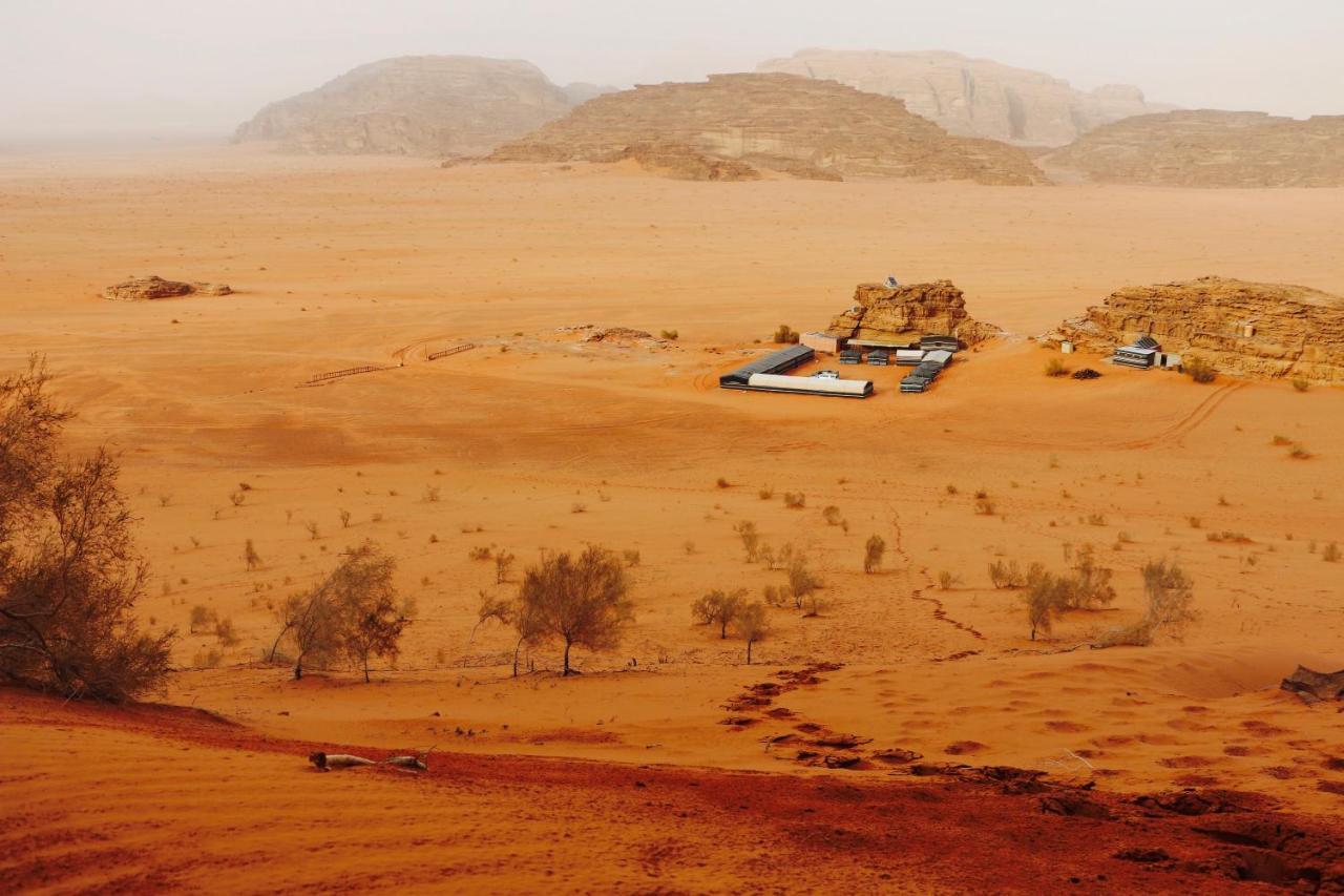 Hotel Bedouin Stylelife Camp Wadi Rum Exterior foto